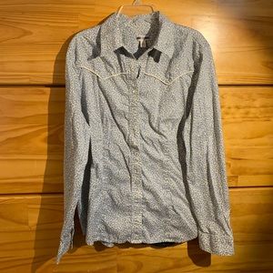 Size XL Gap Floral Button Down Shirt